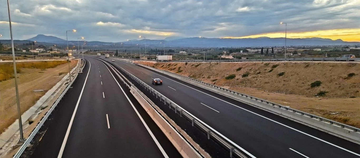 Πως συνδέεται το «πιστοποιητικό εμβολιασμού» με το Πάσχα; - Σκέψεις ελεύθερης μετακίνησης για τους εμβολιασμένους